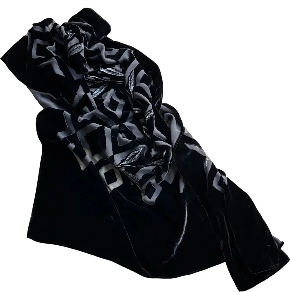 Roberta di Camerino Velvet & silk burnout wrap shawl black silver organic floral